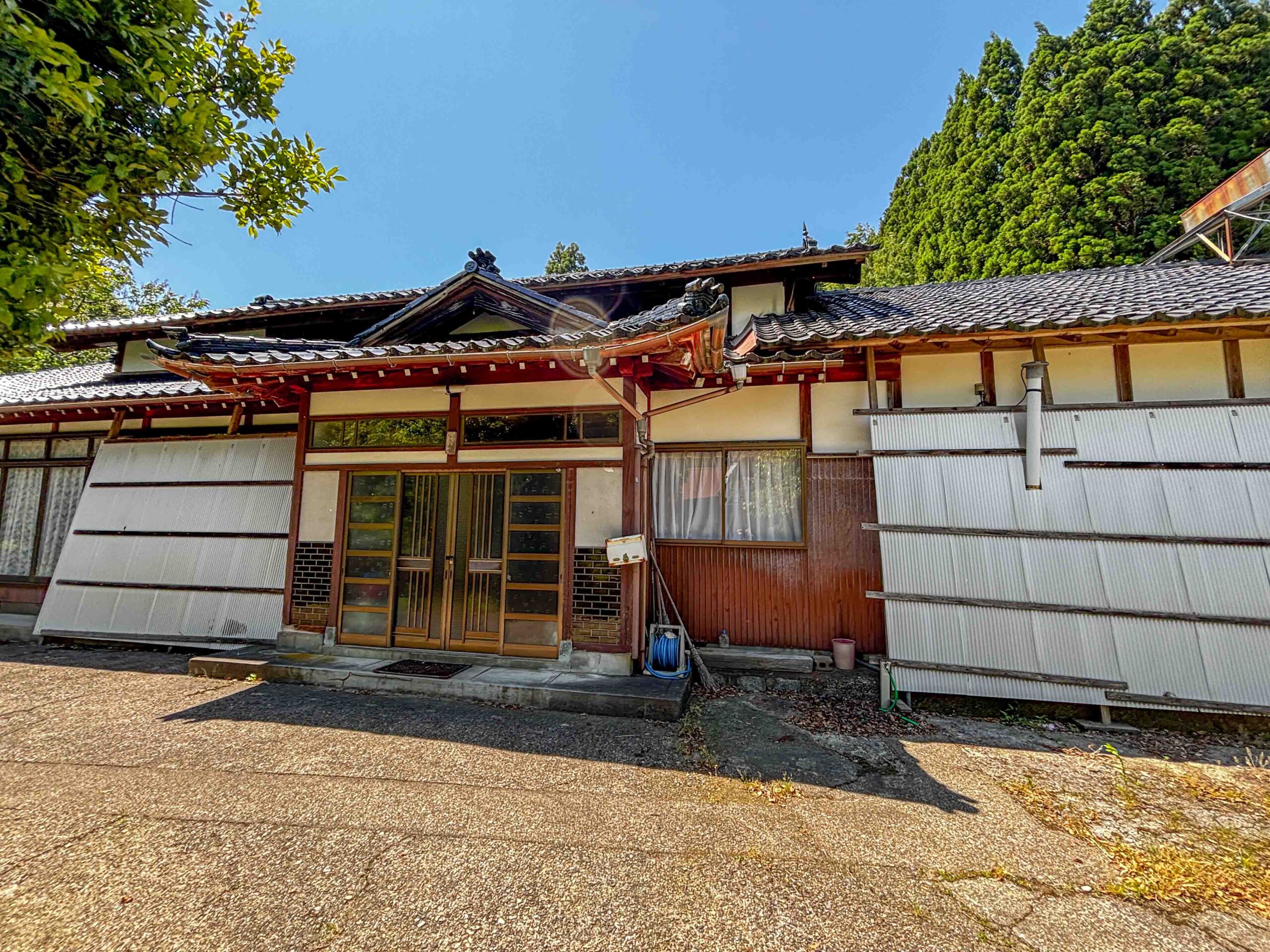 【上余川】山と生きる古民家の暮らし