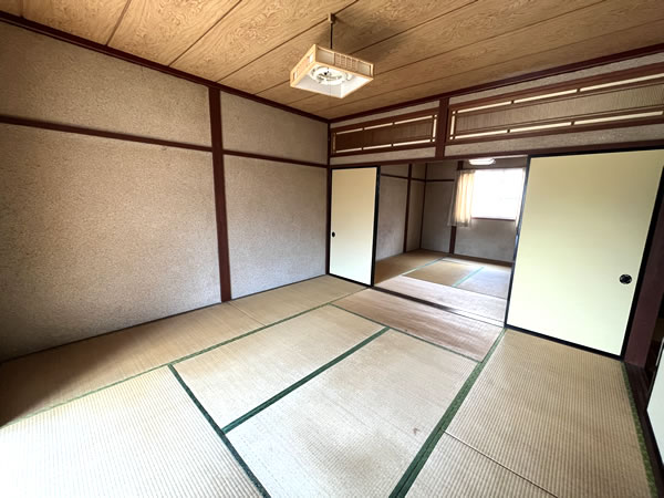 detached 氷見市伊勢大町