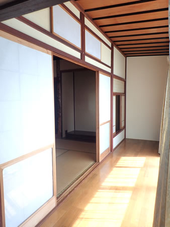 detached 氷見市伊勢大町
