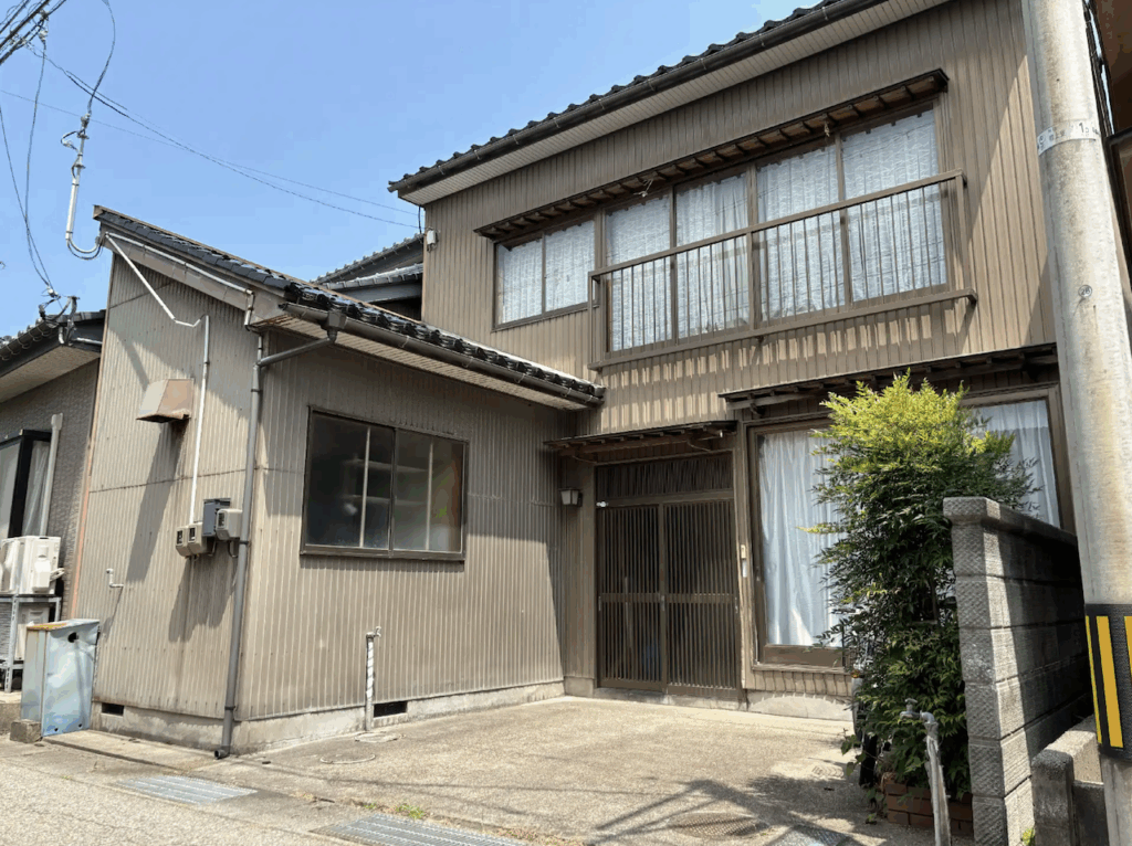 【伊勢大町】