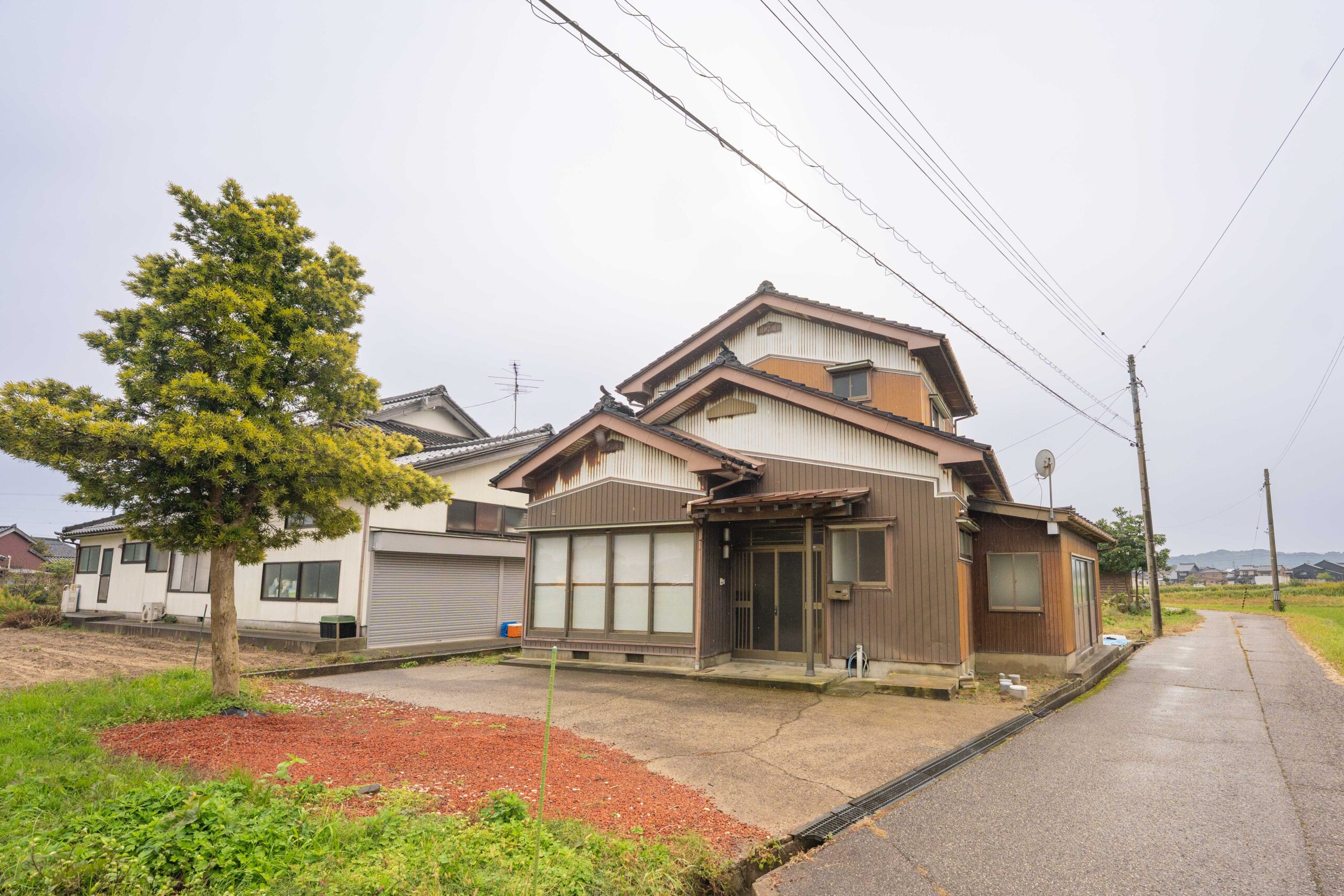 【間島】昭和の落ち着きに、令和の実用を重ねて。